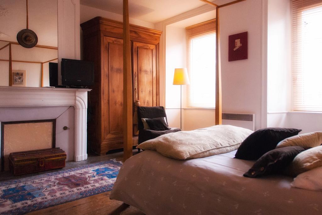 Les Chambres De Lourmel Pontivy Bagian luar foto