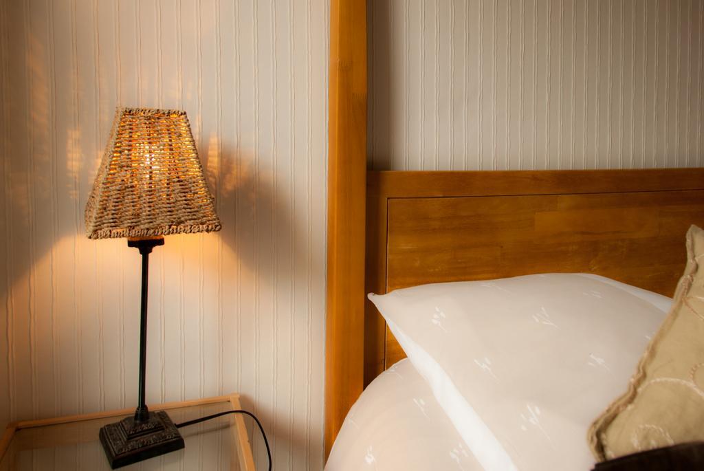 Les Chambres De Lourmel Pontivy Bagian luar foto