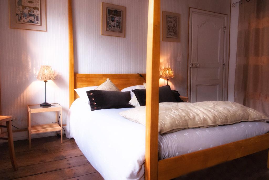 Les Chambres De Lourmel Pontivy Bagian luar foto